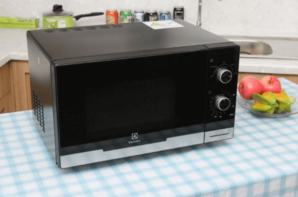 Lò vi sóng Electrolux EMM2308X 23l 800W