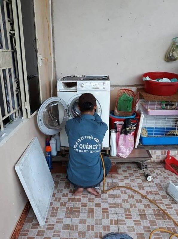 Dịch vụ vệ sinh máy giặt Thủ Đức của Điện Lạnh Quản Lý
