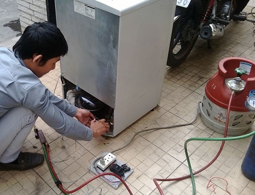 sửa tủ lạnh giá rẻ dĩ an bình dương
