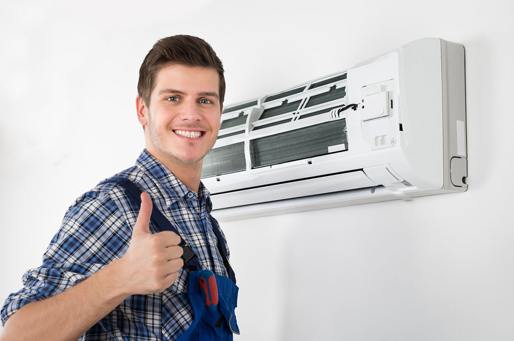 Trung tâm vệ sinh máy lạnh Bình Thạnh giá rẻ, chuyên nghiệp