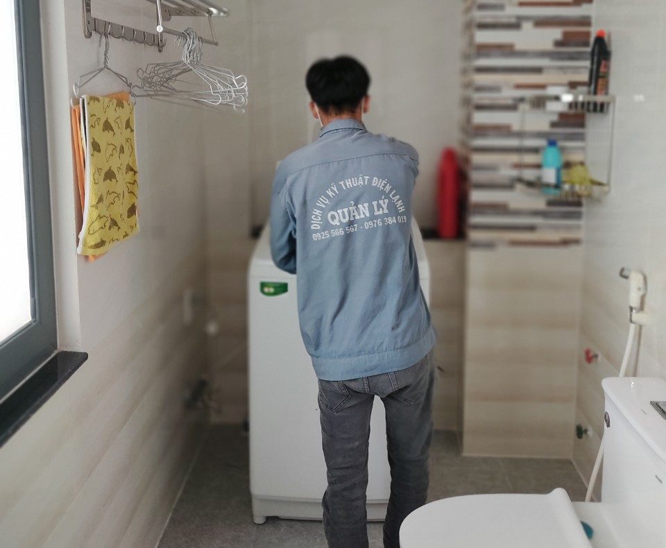Dịch vụ sửa máy giặt quận 9 của Điện lạnh Quản Lý
