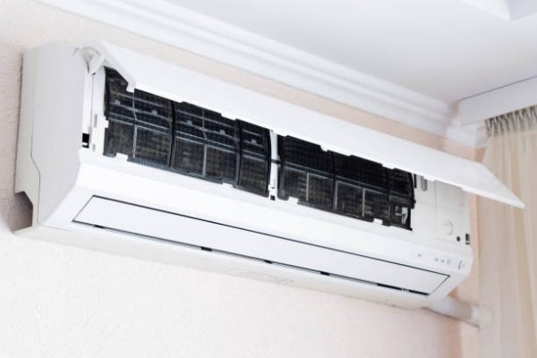 Quy Trình Sửa Máy Lạnh Chuyên Nghiệp tại Tân Bình