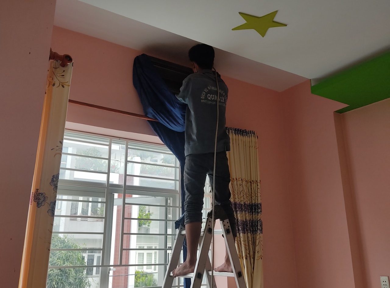 Điện lạnh Quản Lý chuyên vệ sinh tất cả các dòng máy lạnh tại Dĩ An