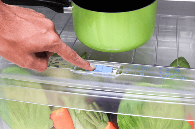 Hệ thống khử mùi Fresh Taste giúp bảo quản thực phẩm an toàn và dài lâu.
