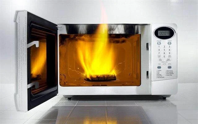 Cách khắc phục lỗi khi dùng lò vi sóng Sanyo để đảm bảo an toàn