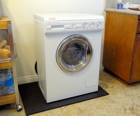 vị trí lắp đặt của máy giặt không đúng cách