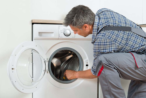 Quy trình chuyên nghiệp, nhân viên hỗ trợ tận tình tại Điện Lạnh Quản Lý