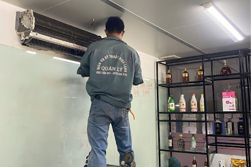 Dịch vụ sửa máy lạnh chuyên nghiệp tại Bình Thạnh - Điện Lạnh Quản Lý.
