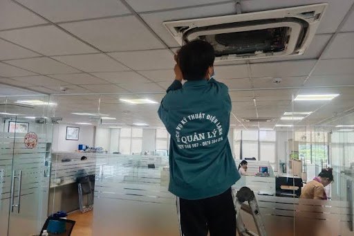 Sửa máy lạnh Bình Thạnh giá rẻ -Điện Lạnh Quản